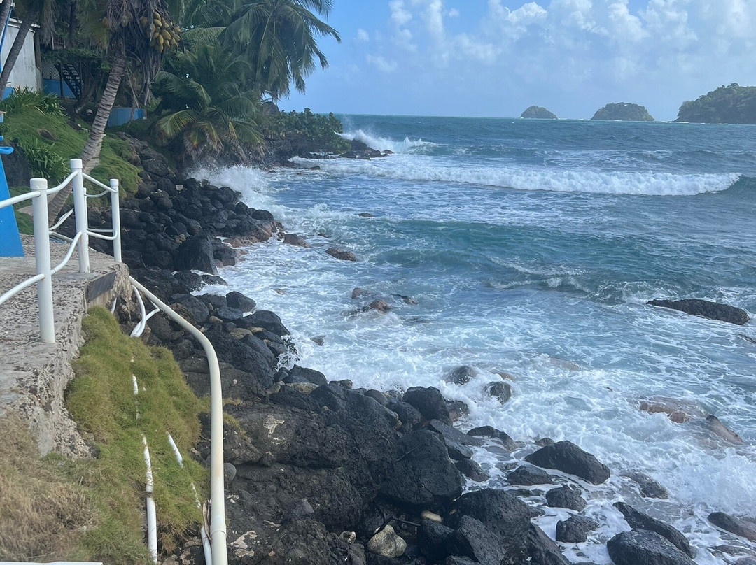 Sister Moon Hotel主图