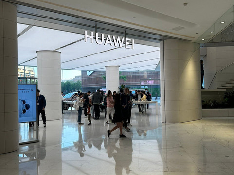 北京王府井银泰-北京市必去景点