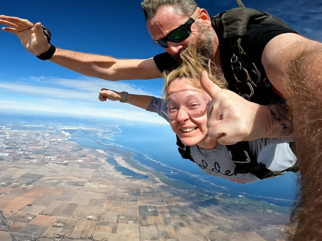 Adelaide Tandem Skydiving-阿德莱德必去景点