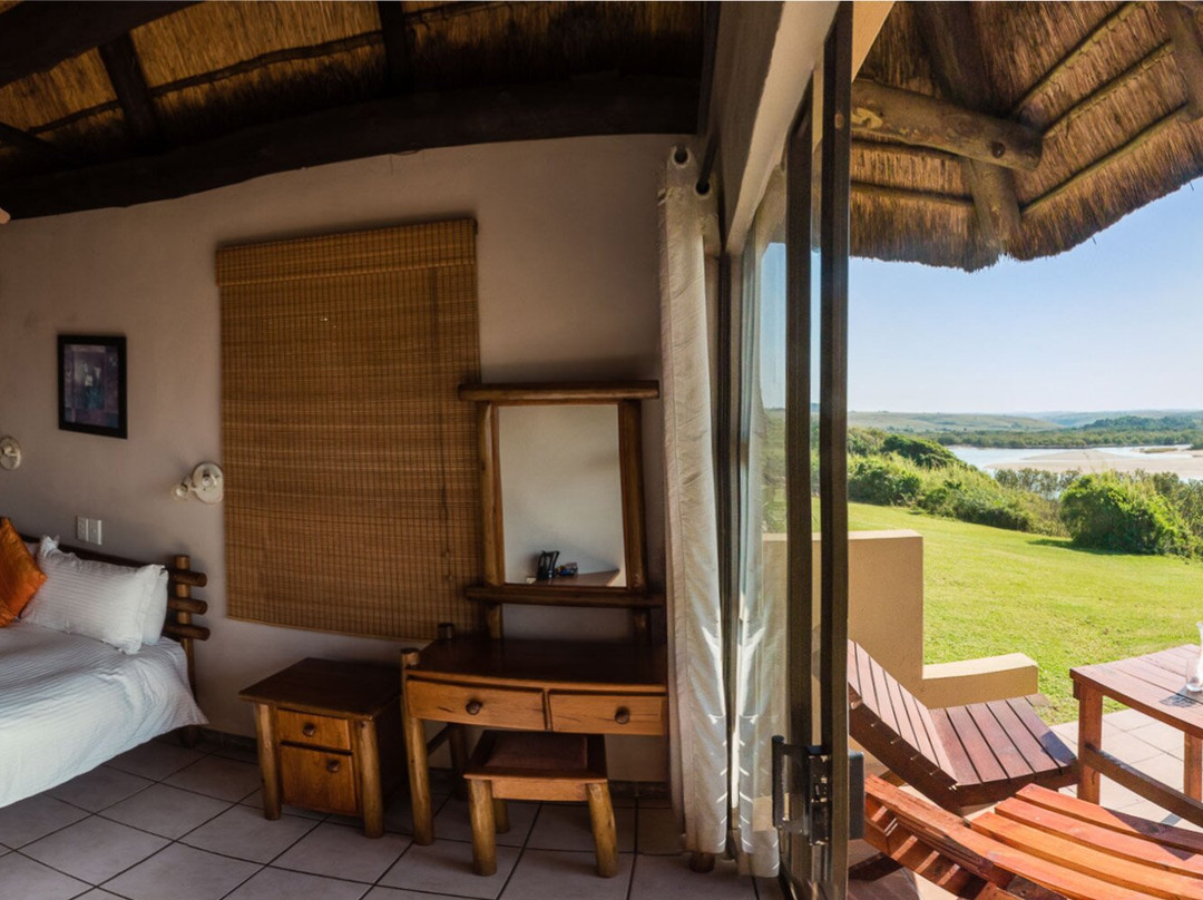 Wavecrest Beach Hotel & Spa主图