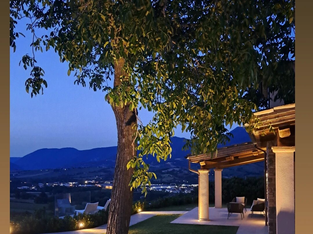 Serre Alte Landscape Luxury Rooms主图