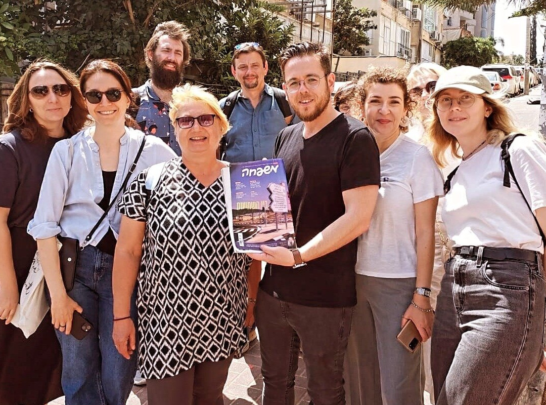 Culinary tour In Bnei Brak with - סיור בבני ברק עם אבי וחזקי