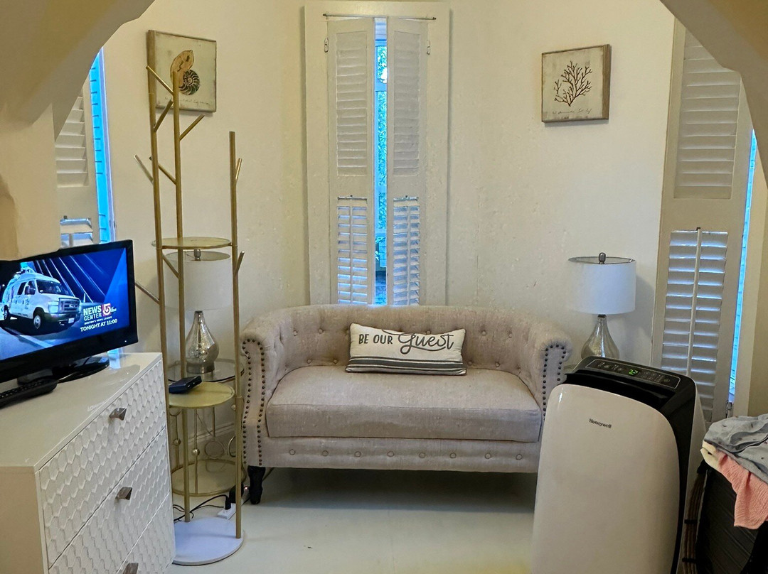 Narragansett House主图