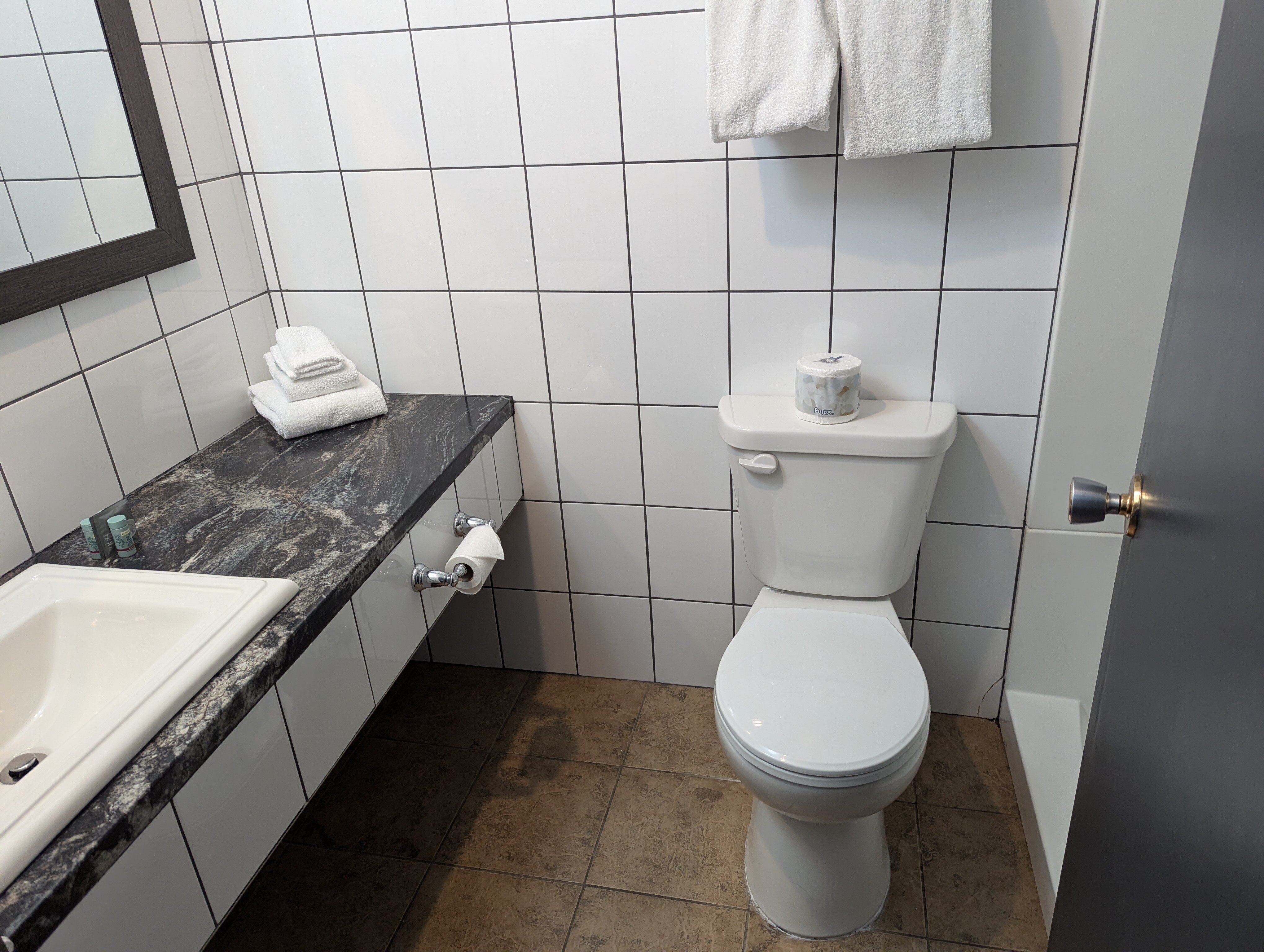Stoke Hotel, Surestay Collection By Best Western-浴室
