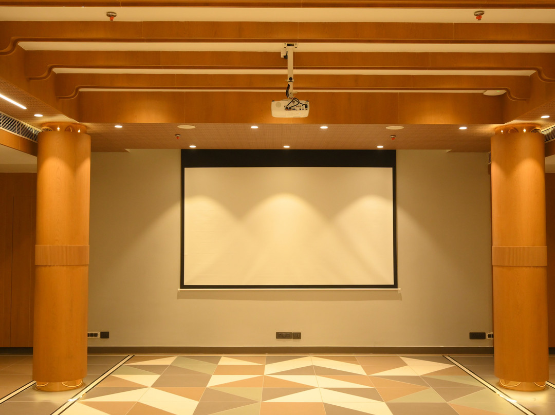 Golden Park Hotel & Resort主图