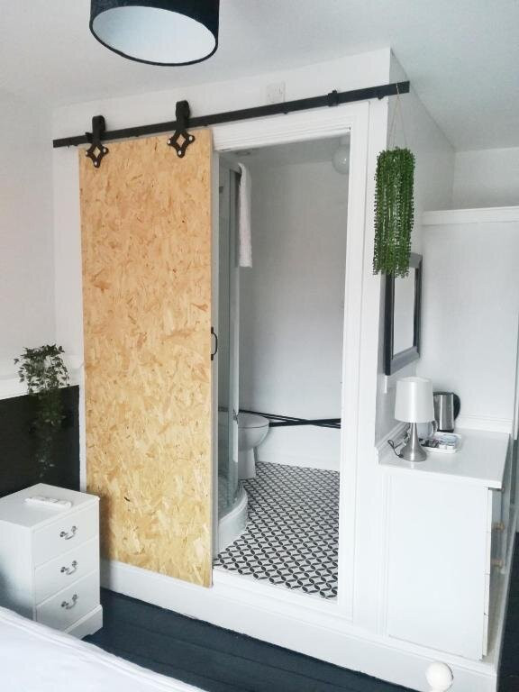 The Blue Mantle Guesthouse主图