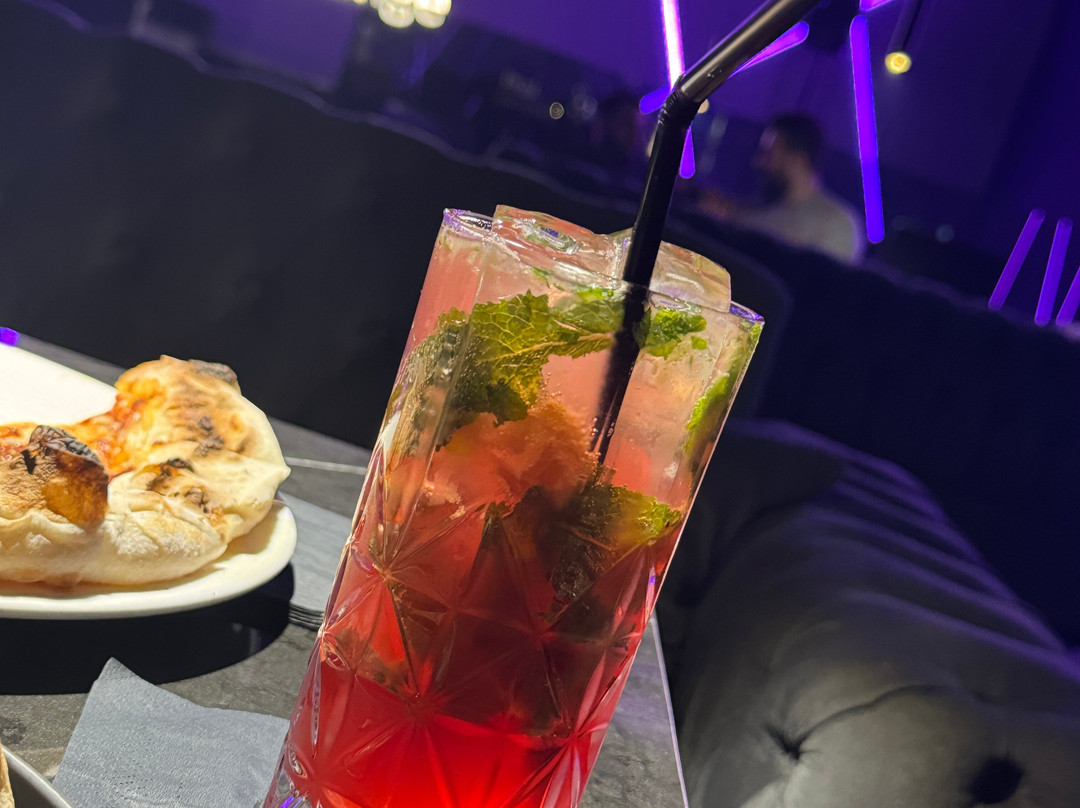 Pearl Hookah Lounge