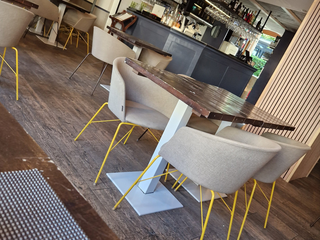 Auberge de Carouge主图