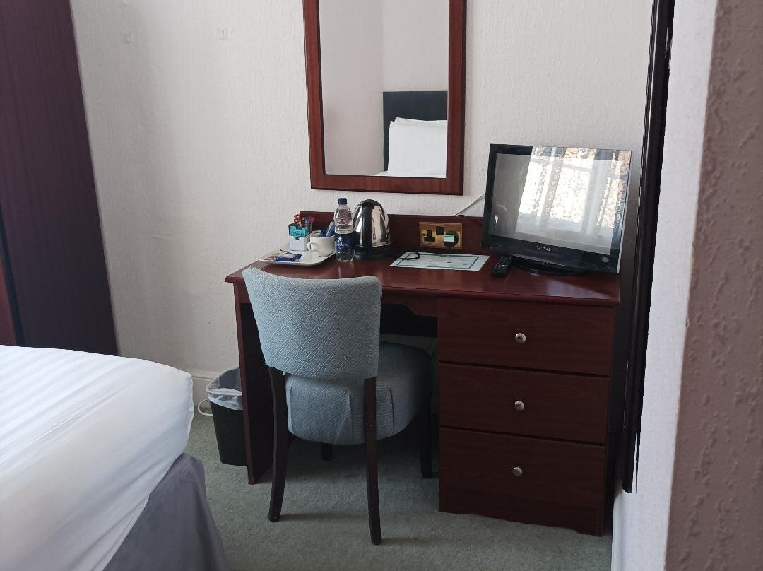 Royal Esplanade Hotel主图