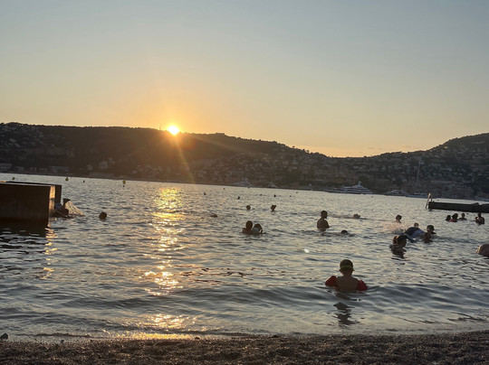 Plage de Passable-圣让卡弗尔拉必去景点