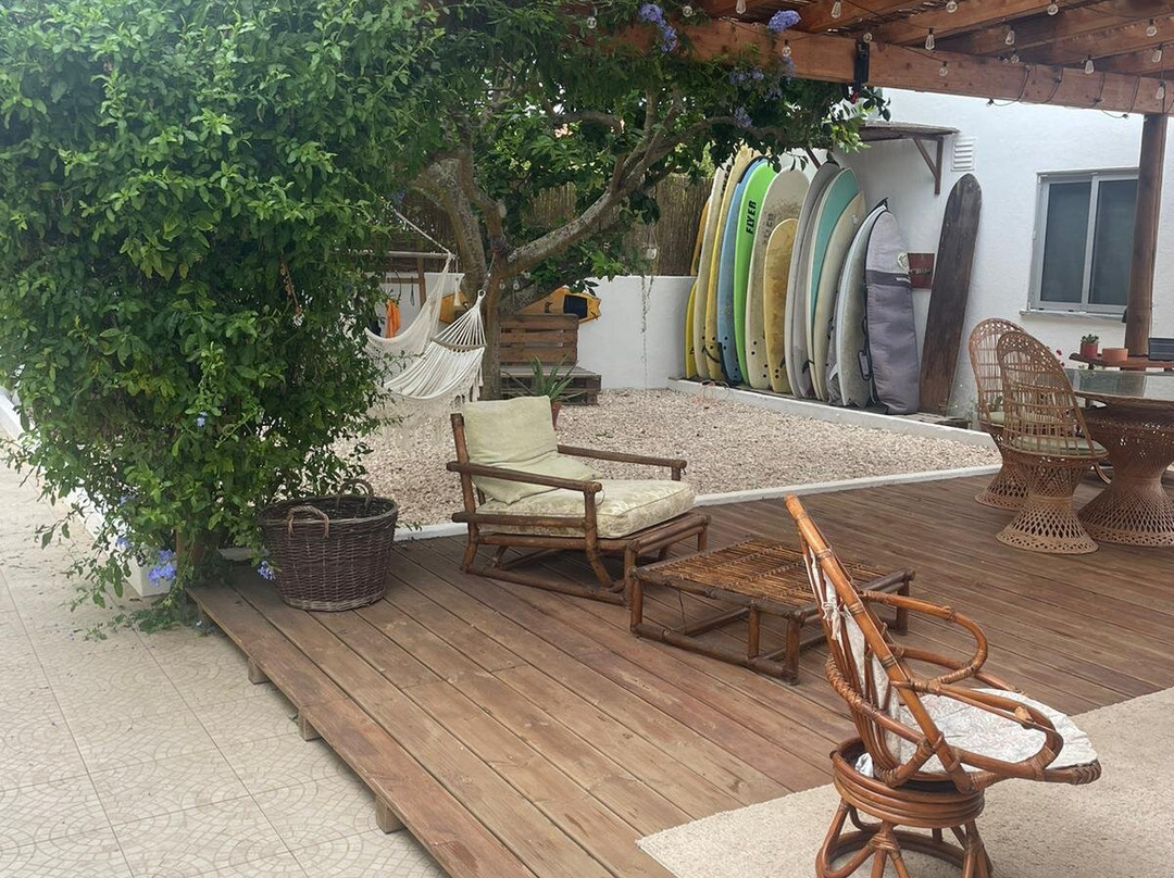 Lemontree Eco Surfhouse主图