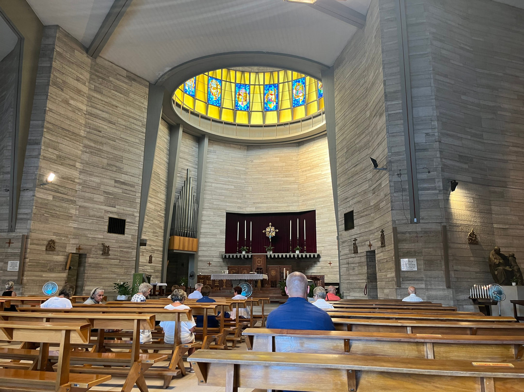 Basilica Santa Maria Assunta-蒙特卡蒂尼－泰尔梅必去景点