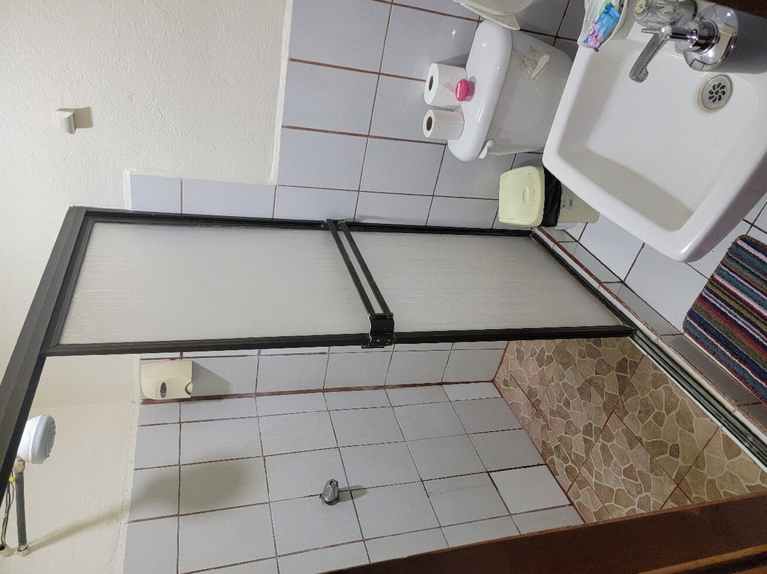 H&B Lodge and Restaurant主图