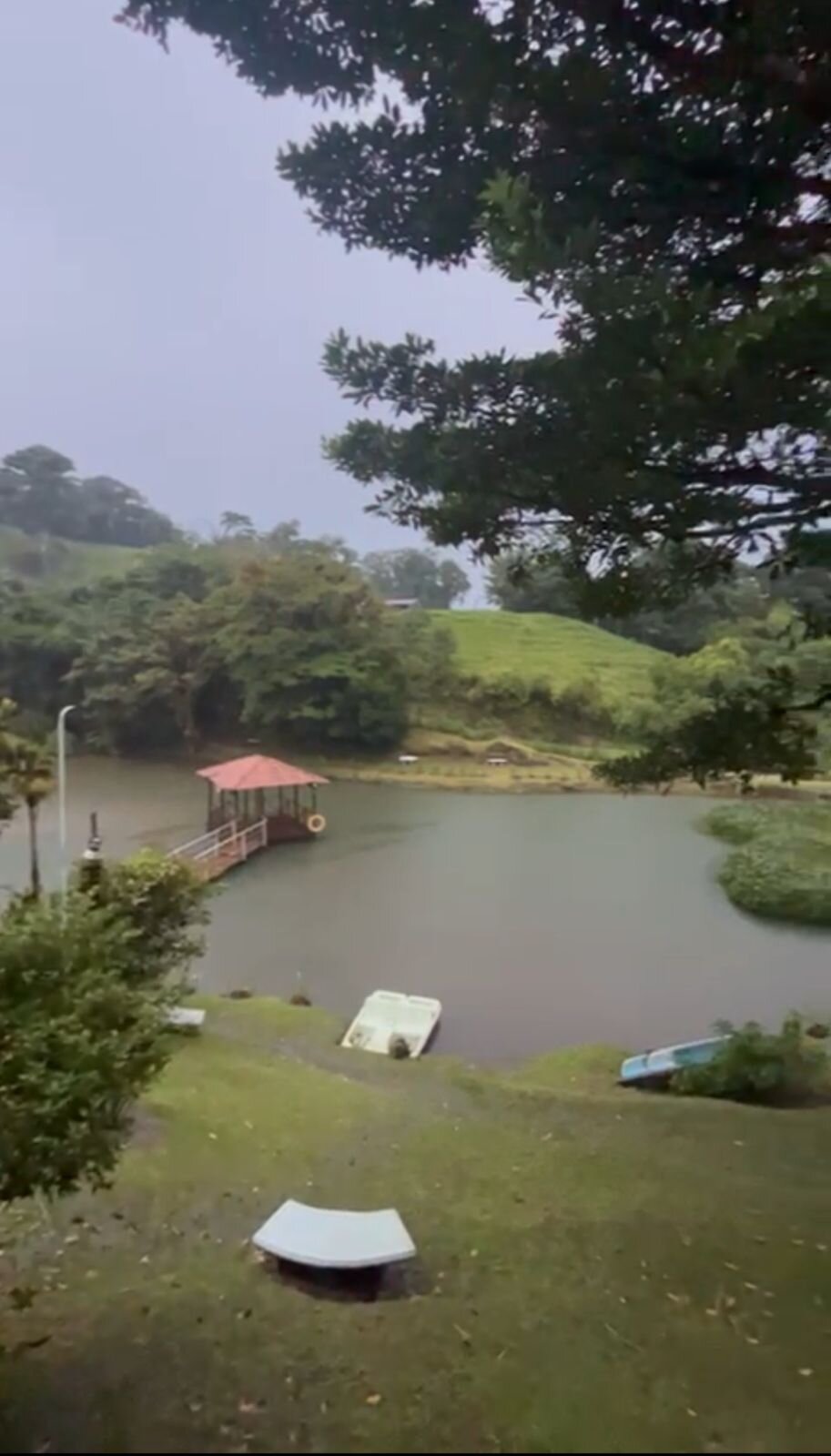 Burbi Lake Lodge-酒店景观