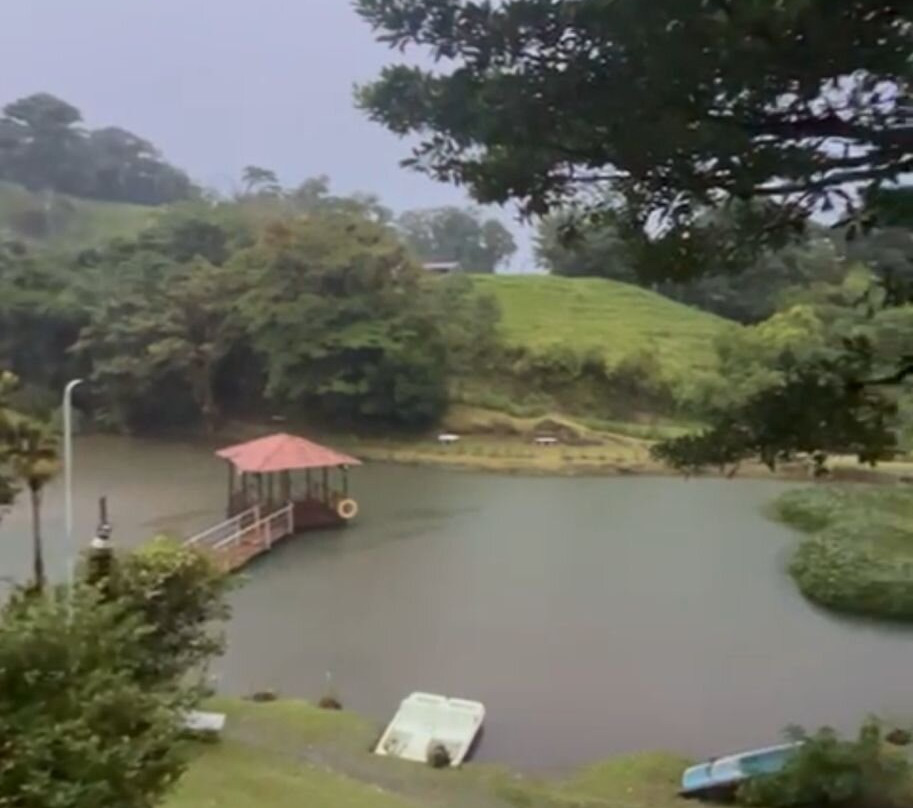 Burbi Lake Lodge主图