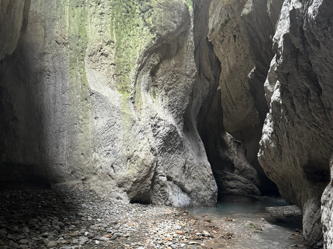 Kanioni I Holtes-Gramsh必去景点