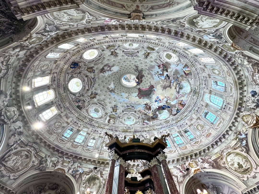 Santuario della Nativita di Maria景点图片