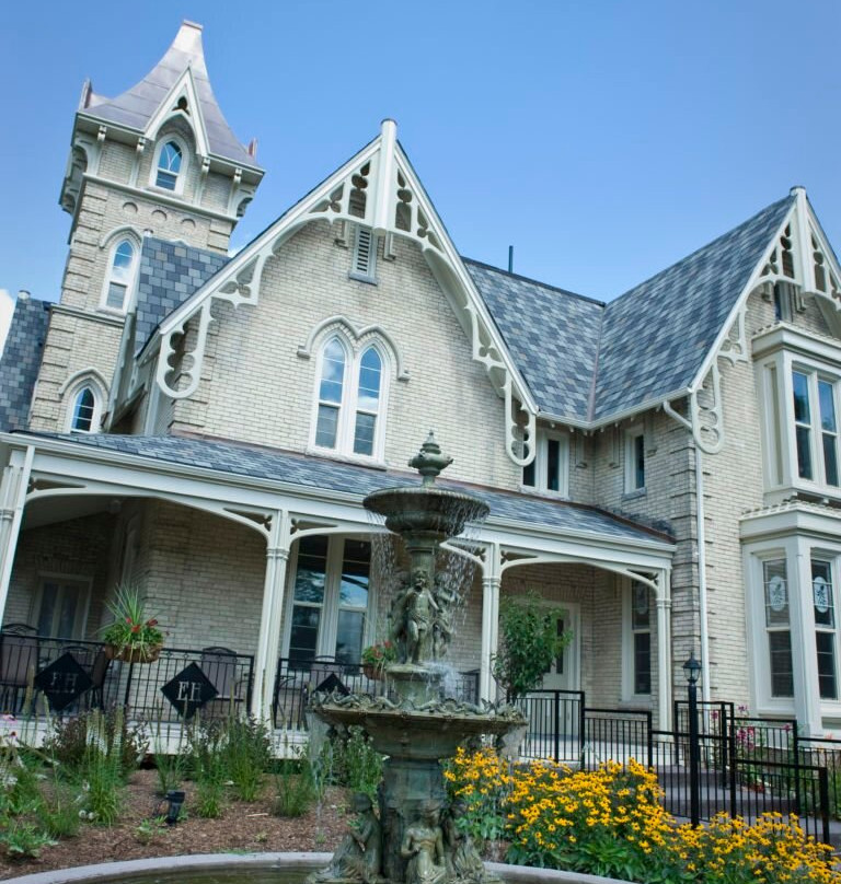 Elm Hurst Inn & Spa主图