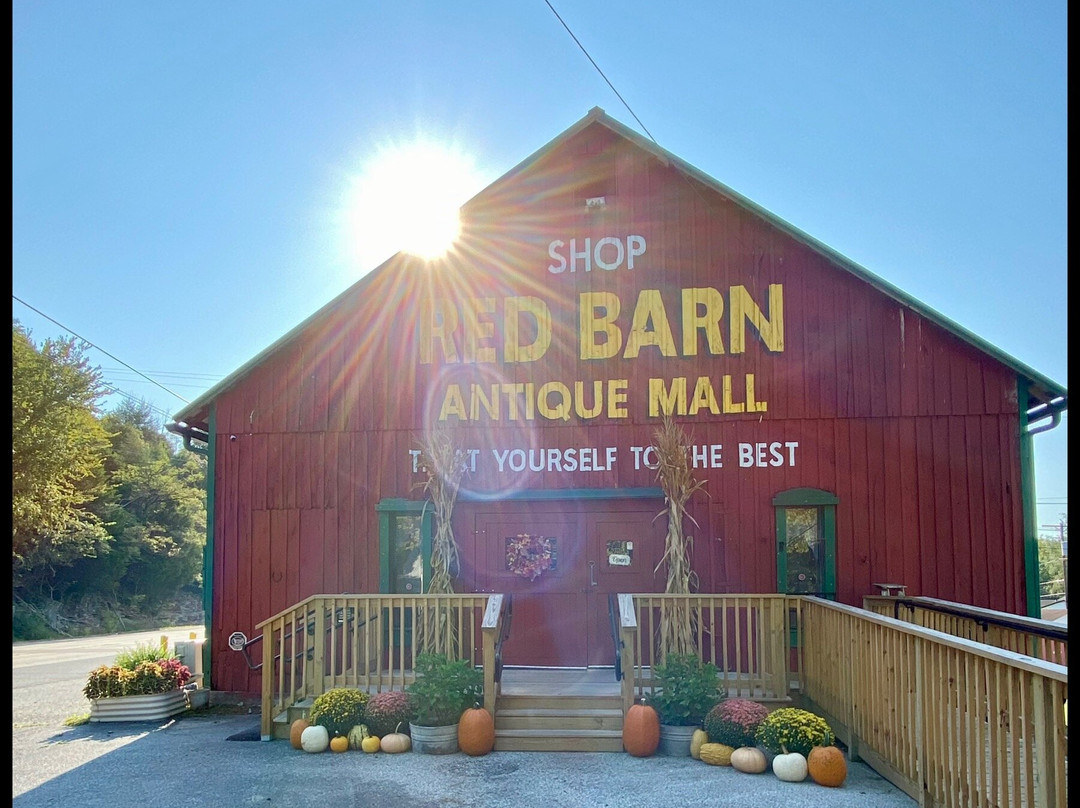 Red Barn Antique Mall-Corydon必去景点
