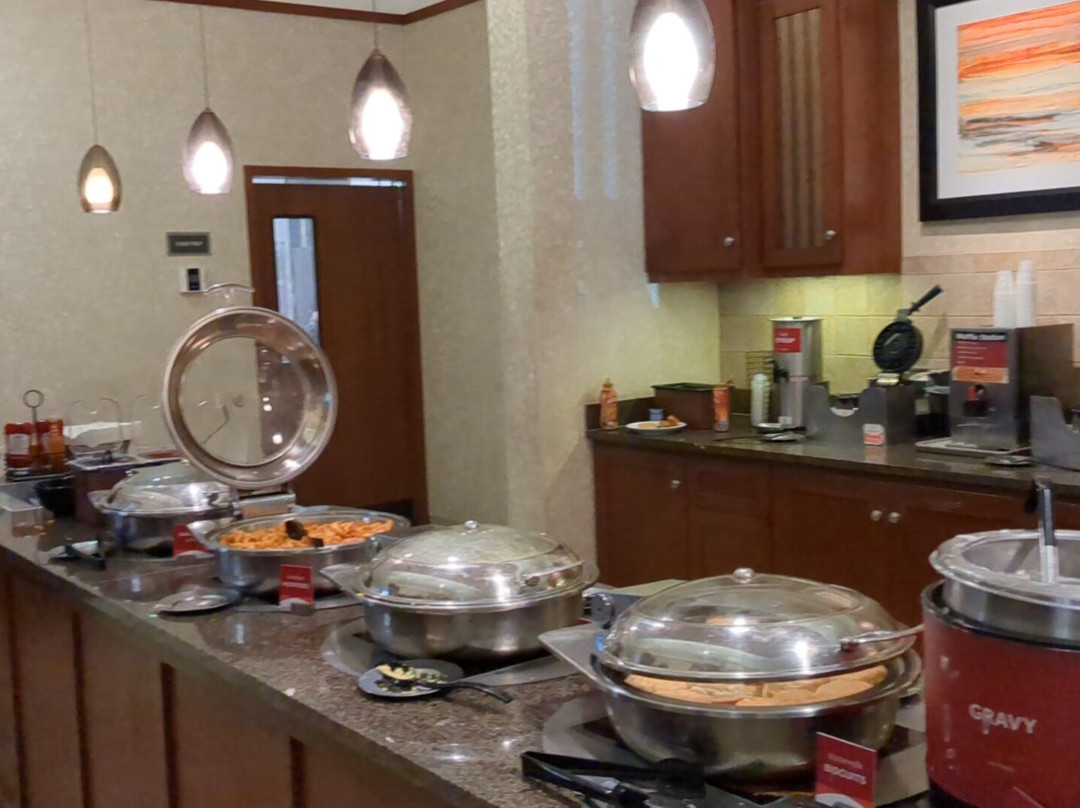 Drury Inn & Suites St. Louis Forest Park主图