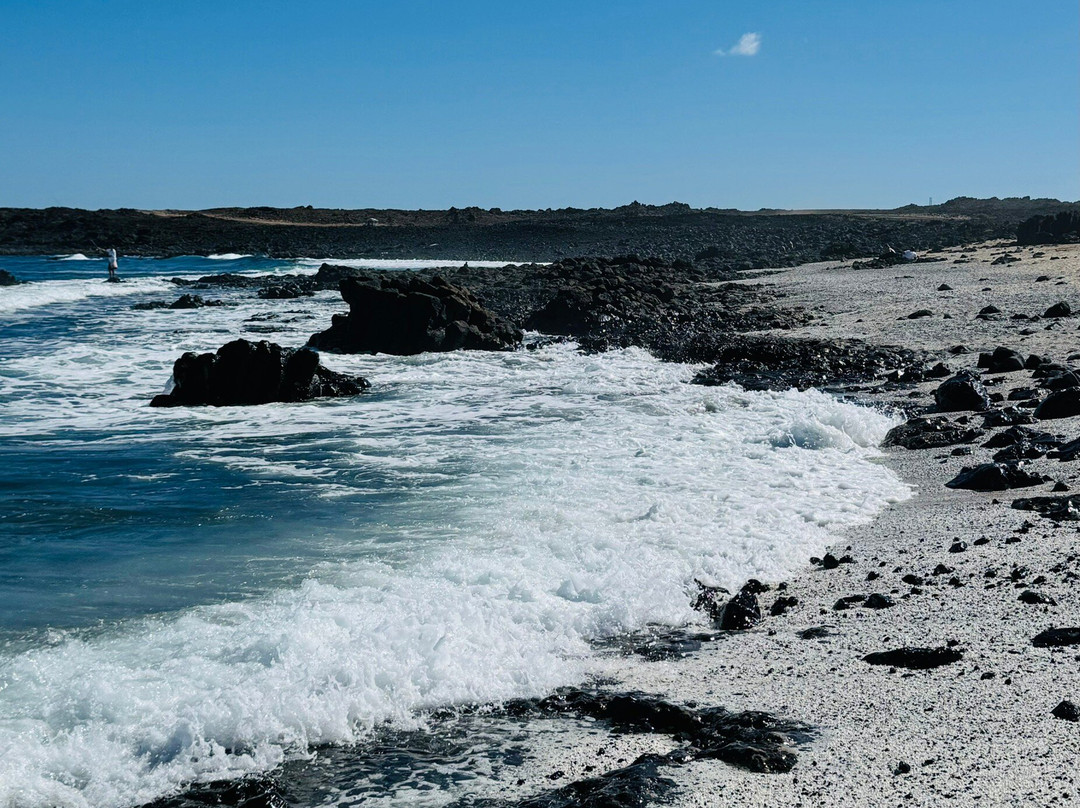 Playa del Bajo de la Burra景点图片