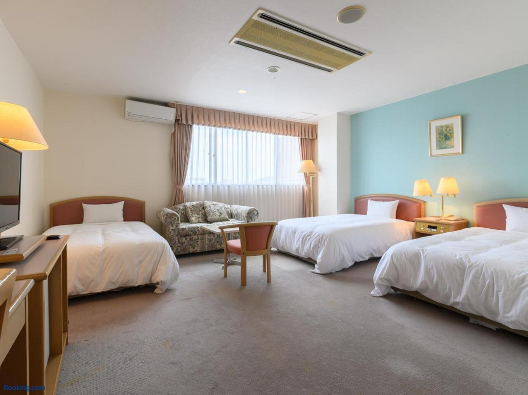 OYO Hotel Katahara Resort Gamagori
