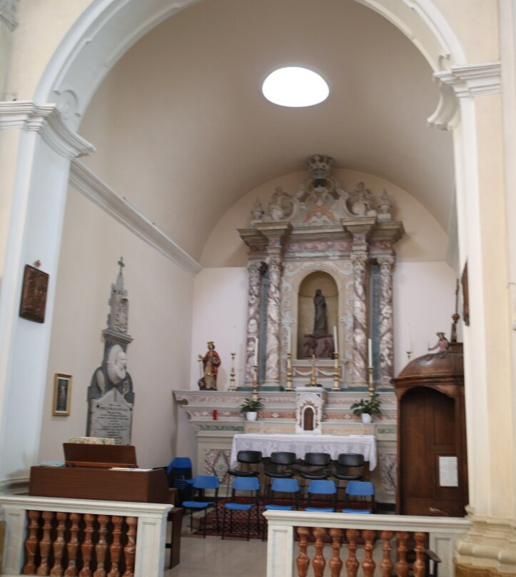Basilica di Santa Maria della Neve-Cuglieri必去景点