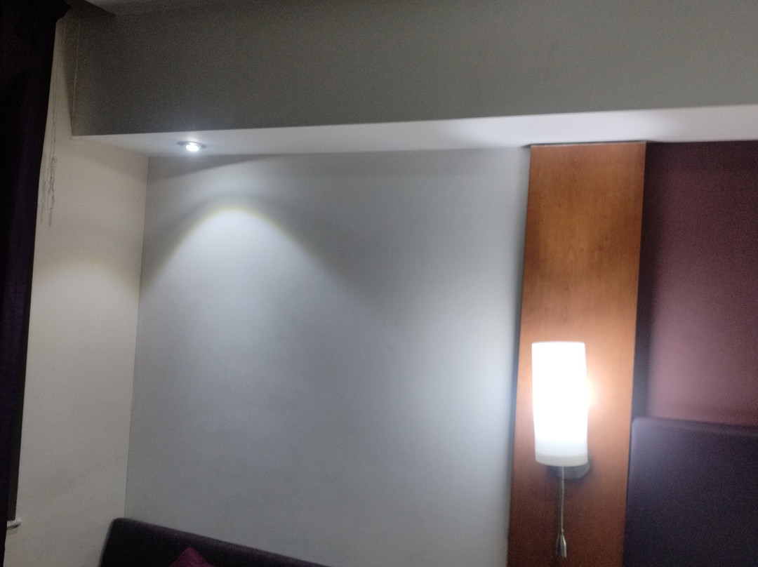 Caspia Hotel New Delhi Shalimar Bagh主图