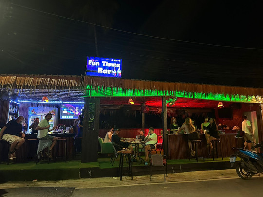 Fun Times Bar-Cherngtalay必去景点