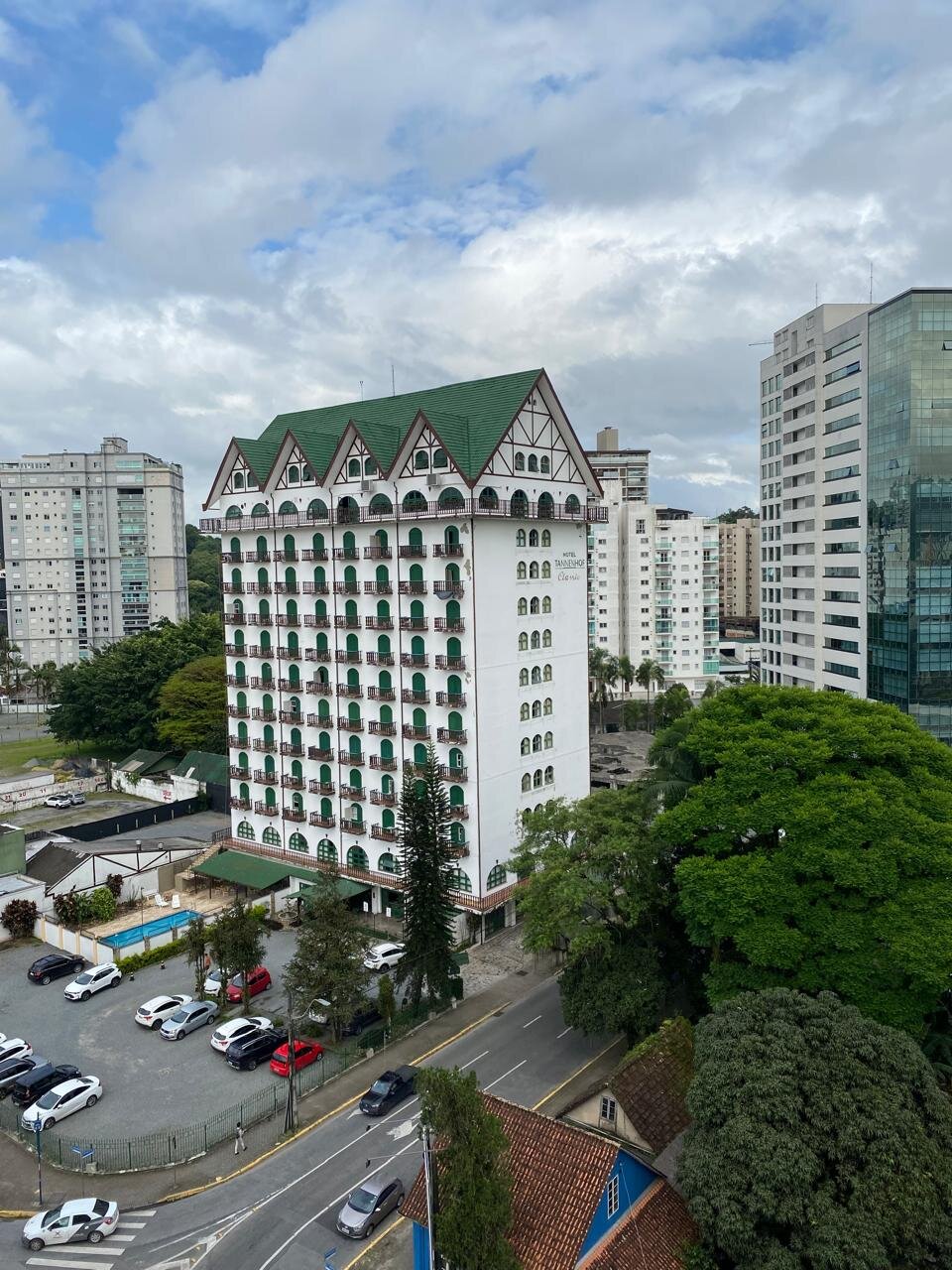 波旁乔恩维尔商务酒店-酒店景观