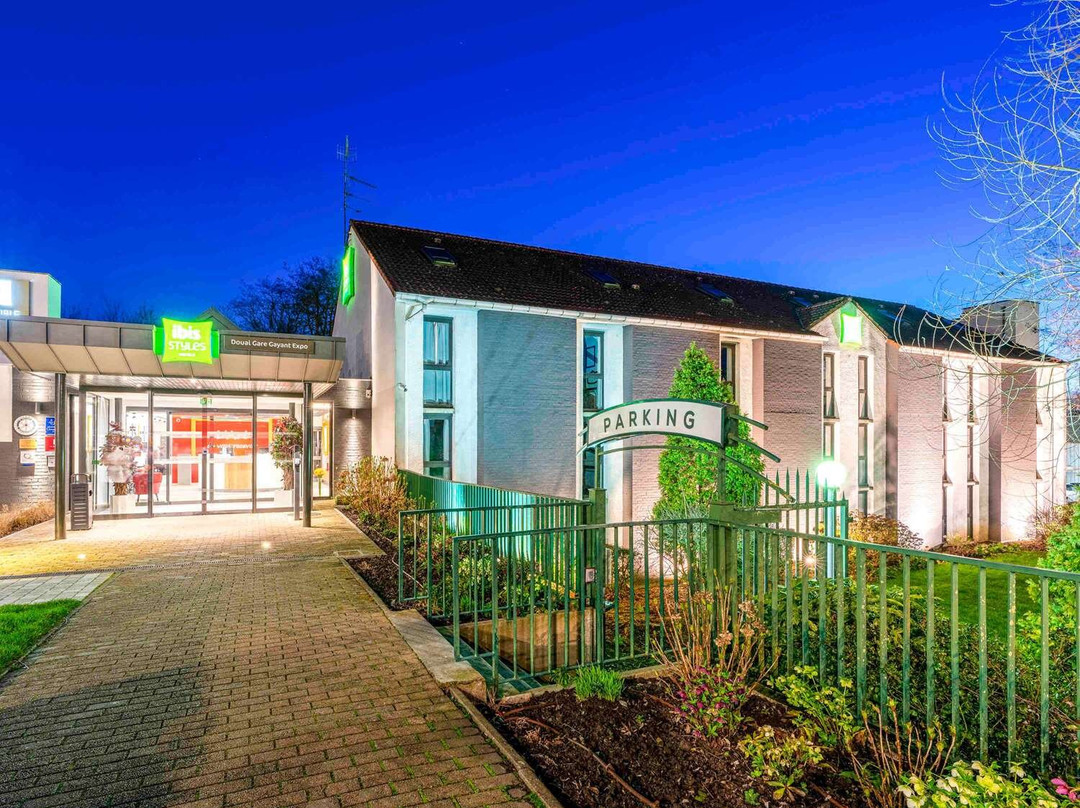 Roost-Warendin酒店住宿-Ibis Styles Douai Gare Gayant Expo Hotel