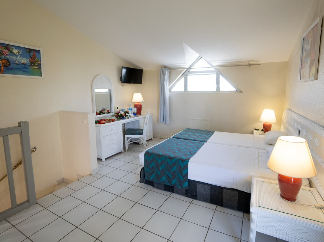 Canella Beach Hotel-Restaurant主图