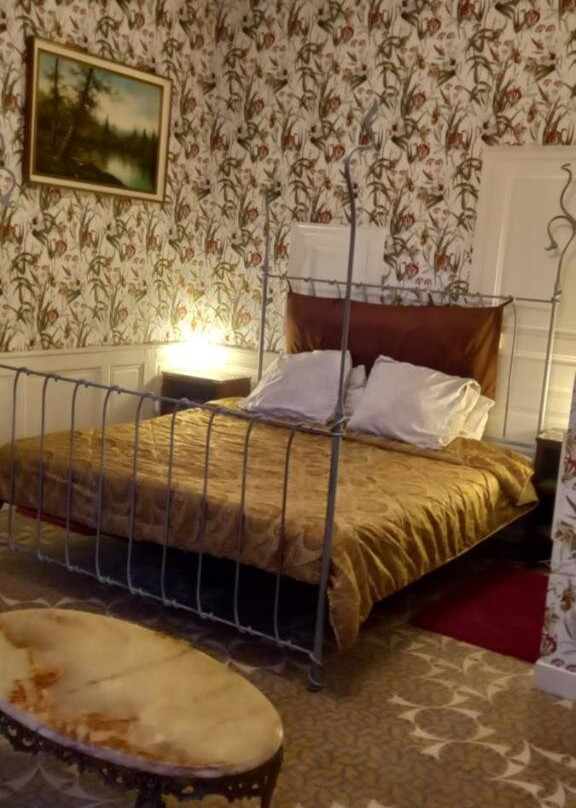 13 Bohemian Bienvenue B&B