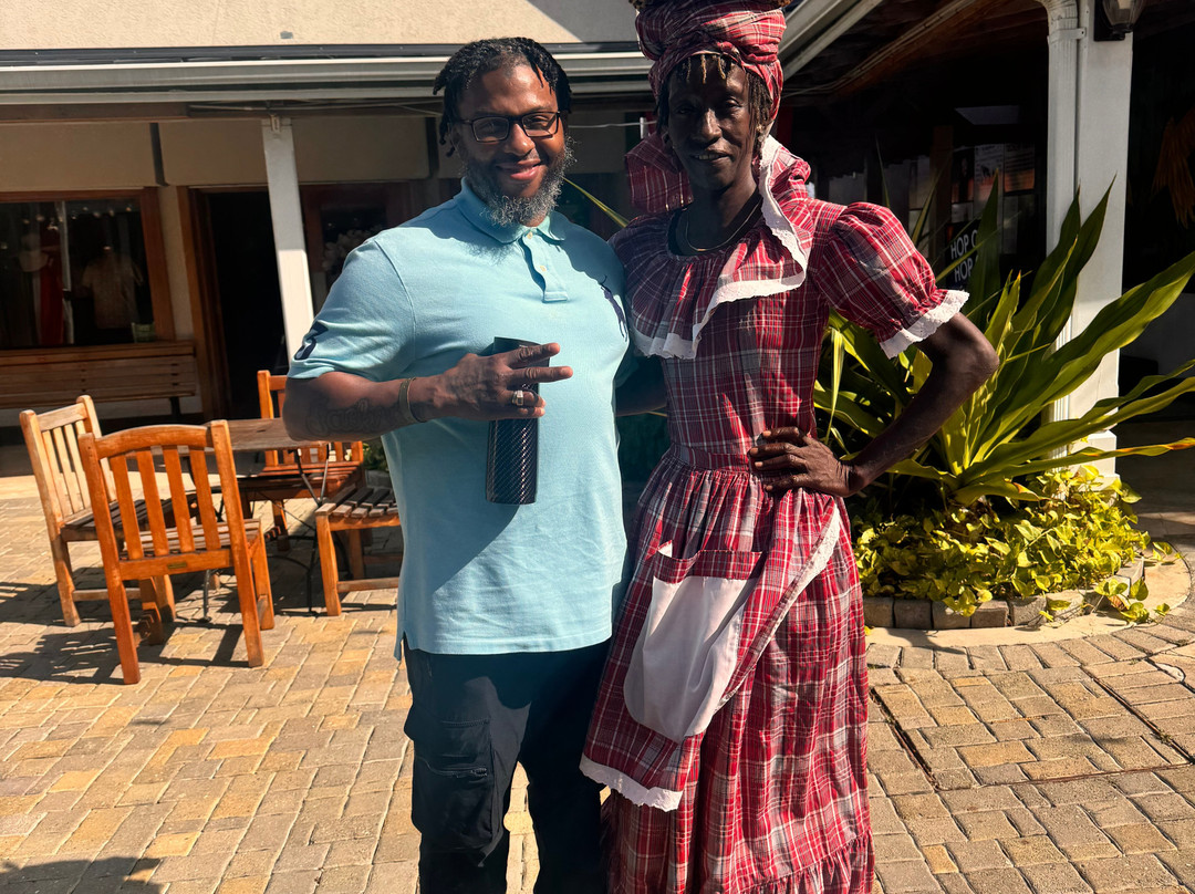 Main Street Rose Hall-蒙特戈贝必去景点