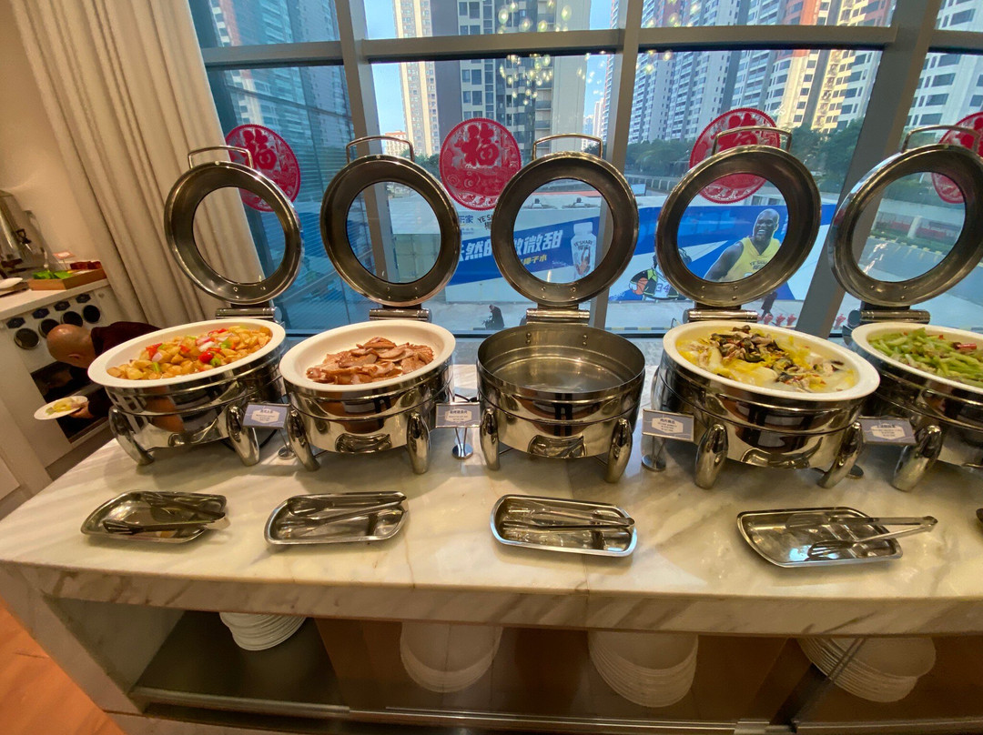 湛江人民大道希尔顿欢朋酒店