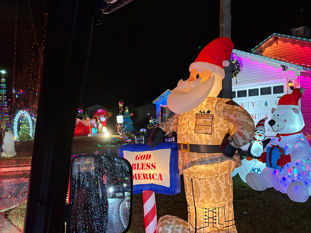 Brownwood Paddock Square-群村必去景点