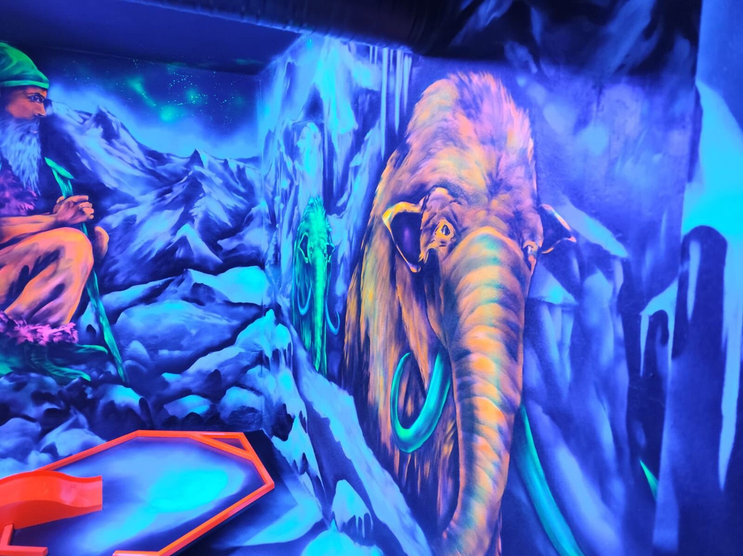 3d Black Light Minigolf Ferleiten-Fusch必去景点