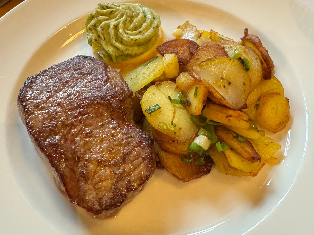 Weinhaus Henninger主图