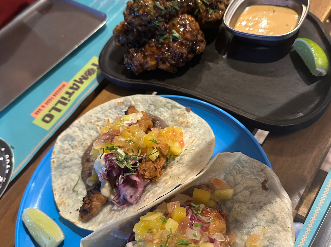 Tomatillo Mexican Food & Bar