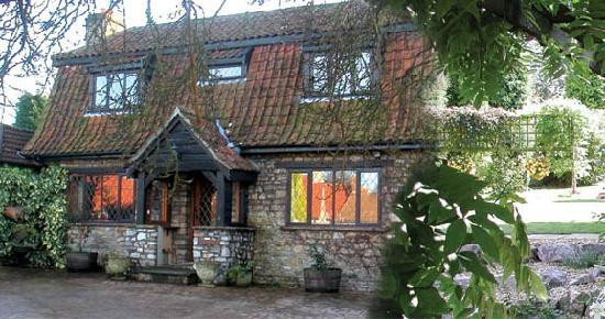 Crossover House Almondsbury主图