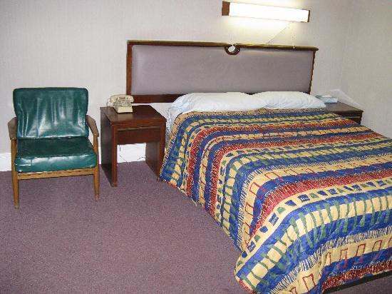 Golden Manor Motel主图