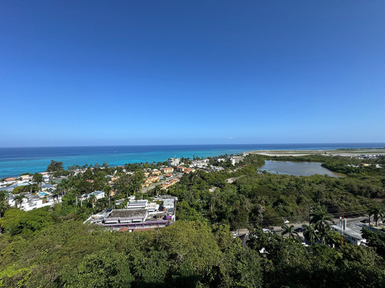 Arnold's Adventure Tours JA-蒙特戈贝必去景点