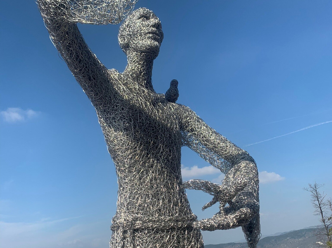 Sveta Gora (Holy Mountain)景点图片