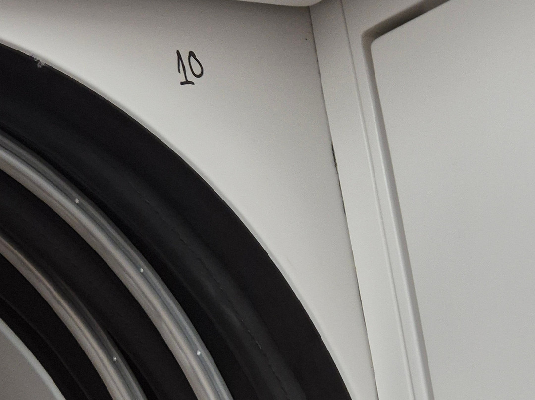 Tran rent a car English speaking driver-胡志明市必去景点