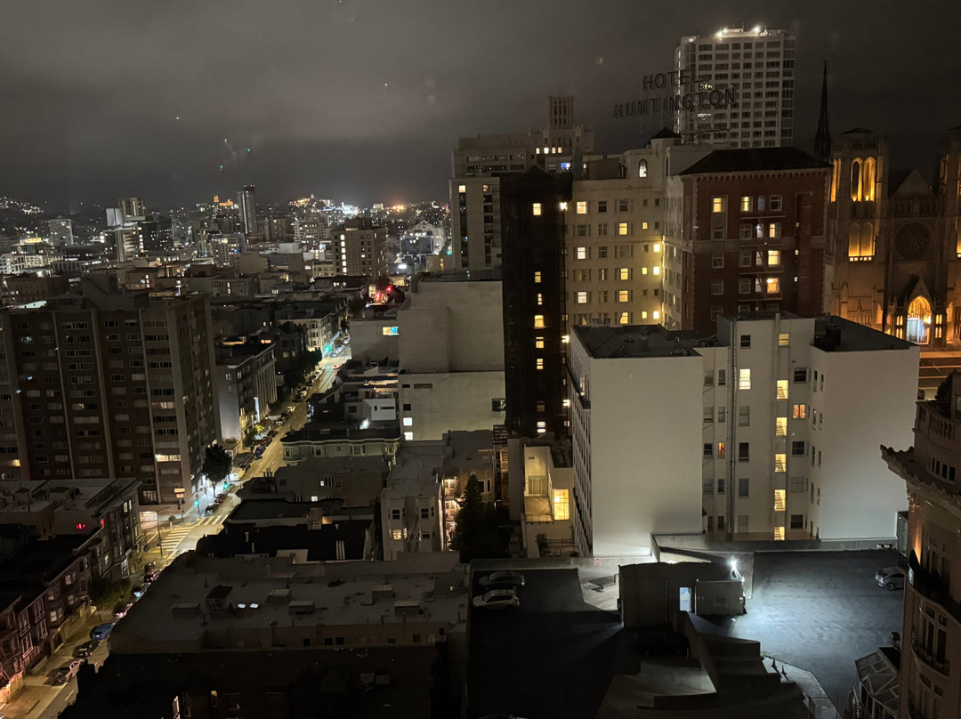 The InterContinental Mark Hopkins building-旧金山必去景点