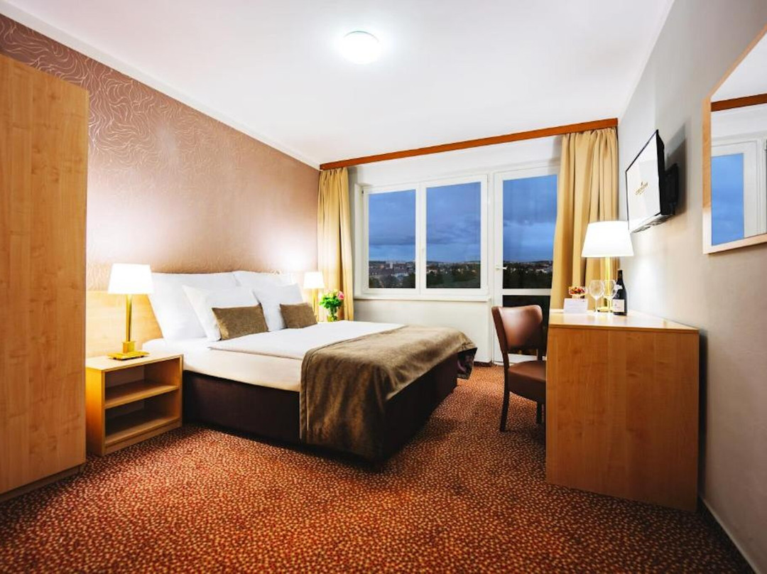 查尔斯中央酒店主图