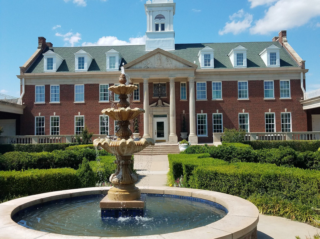 Dominion House主图