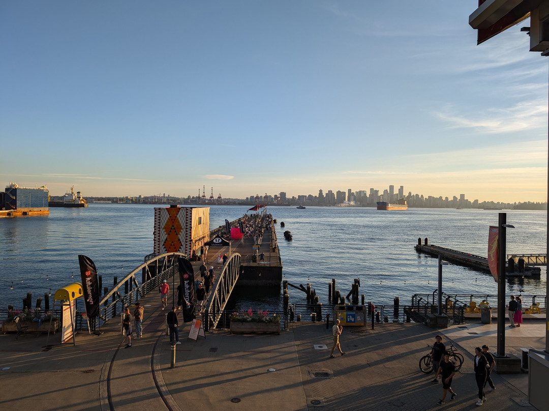 The Shipyards-北温哥华必去景点