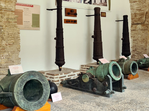 Museo Historico Militar de Cartagena-卡塔赫纳必去景点