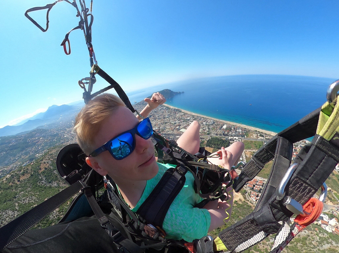Phoenix Paragliders景点图片